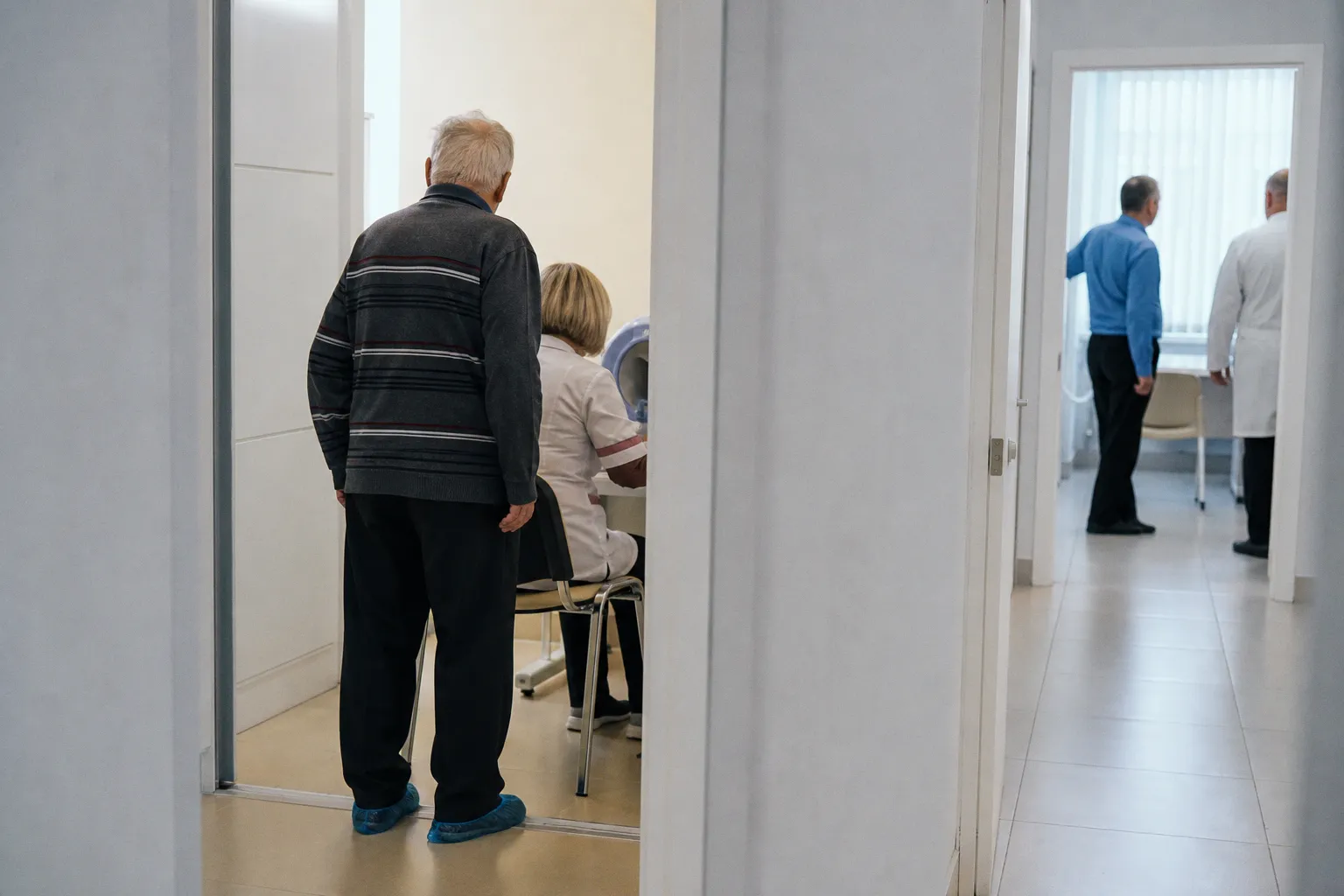 Водителей старше 65 лет предупредили: не спешите платить 10 тысяч тенге за медосмотр